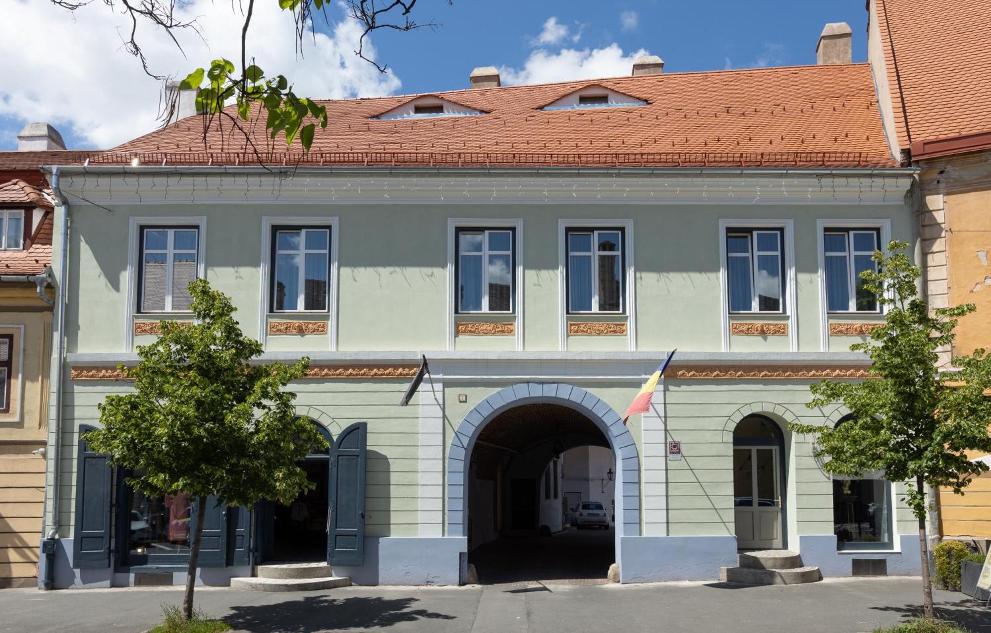 Magister Seven Bed and Breakfast Sibiu Exteriör bild
